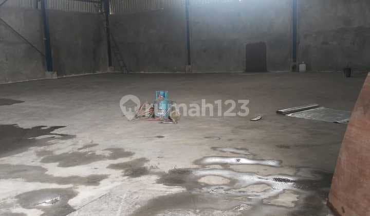Gudang Disewa di Komplek Pergudangan Kav DPR Cipondoh Tangerang