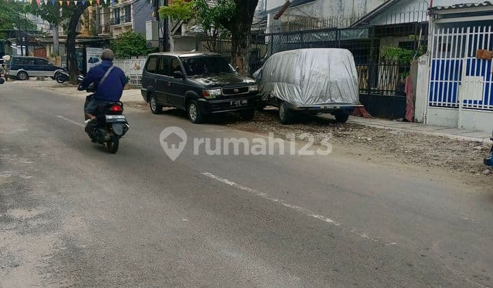 Rumah Tua Grogol Hitung Tanah Shm