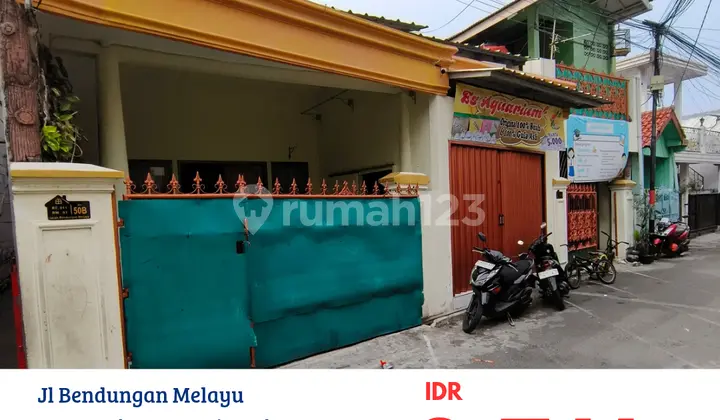 Hfn0349 Well-maintained 1.5-Story House Still Occupied + Shop House in Plumpang Semper Area, North Jakarta