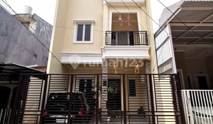 Rumah kelapa Gading SHM