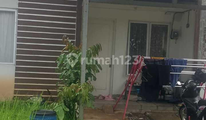 Rumah di Dekat Bsd Cisauk Jual Capat!! 10 Menit ke Aeon Mall, Barat, Strategis Selangkah ke Stasiun KRL, Full Renovasi, Jual B U!!