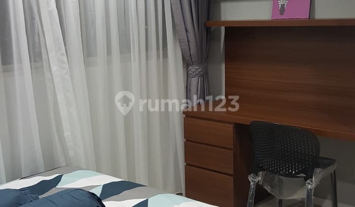 Ready-to-occupy apartment, near Binus, UBM, and SGU campuses.