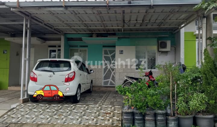 Strategic, One Step to KRL Station, Fully Renovated