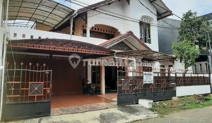 Luxury House at Tembalang's Undip Ring One