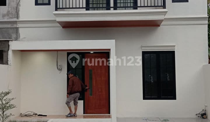 Rumah Mewah Dekat Ada Fatmawati Semarang
