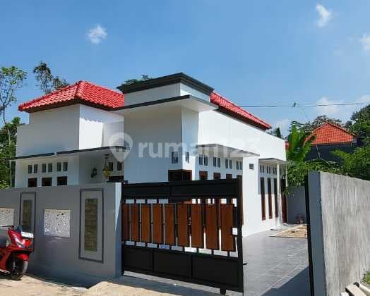 Rumah Cantik Minimalis Di Ngijo Gunung Pati Semarang