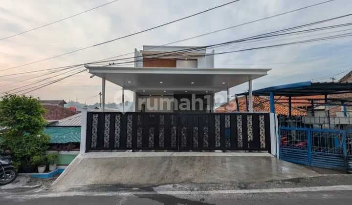 Rumah Mewah Dekat Rumdis Walikota Di Manyaran Semarang