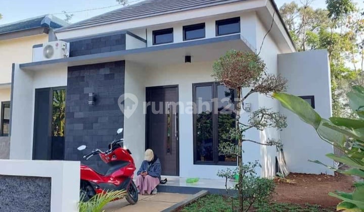Minimalist Two-Story House near Unika BSB Campus, Mijen