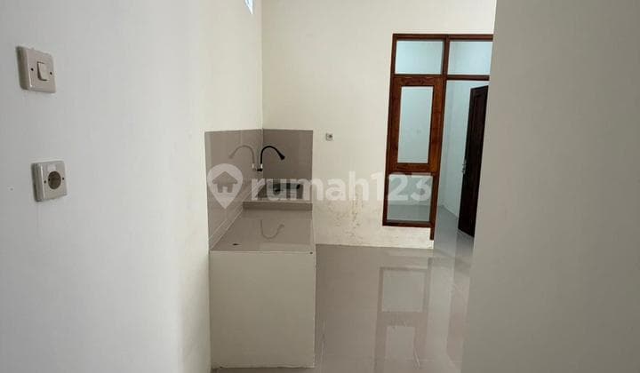 3 KT 1 Kamar Mandu Rumah Dekat Akses Tol Cileunyi