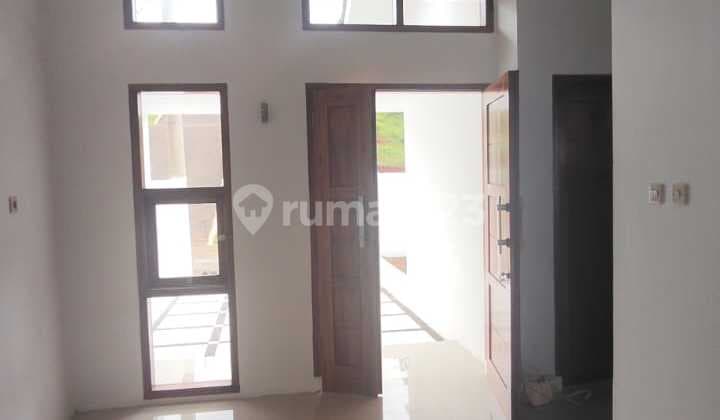 2 KT 1 Kamar Mandi Rumah Siap Huni