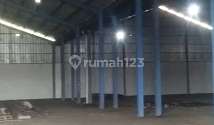 Indramayu Warehouse Container Access
