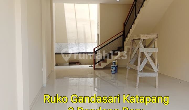 Ruko Katapang Dekat Tol Strategis dan Ramai