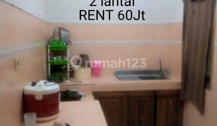 Rumah Besar di Ciganitri Dekat Universitas T E L K O M