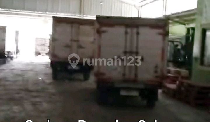 Gudang Toko Subang Parkiran Belakang Luas