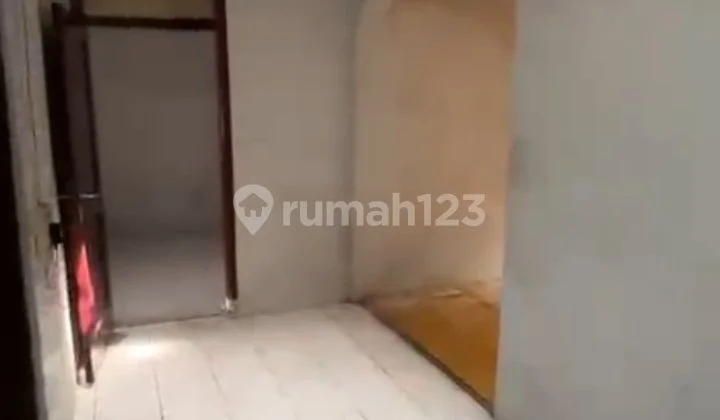 Rumah Kantor Pusat Kota Bandung Cibolerang dan Sekitarnya