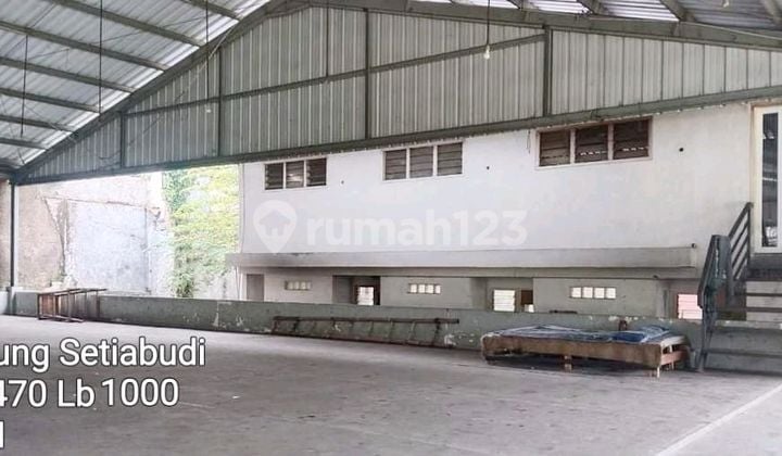 Strategic and Busy Setiabudi Mainroad Warehouse Strategic and Busy Setiabudi Mainroad Warehouse