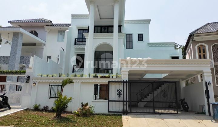 Di jual rumah baru siap huni modern clasik Sentul city