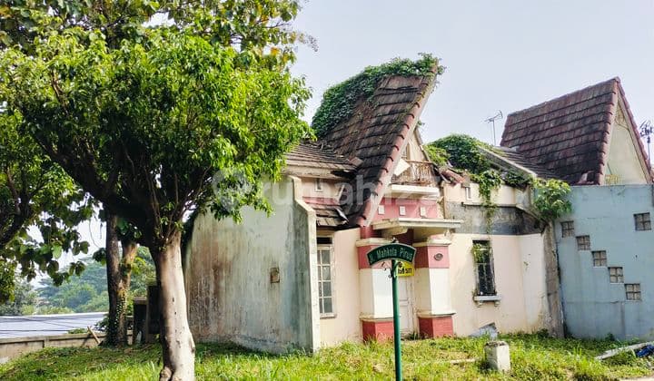 Di jual rumah claster depan hook kuldesak samping green area Sentul city