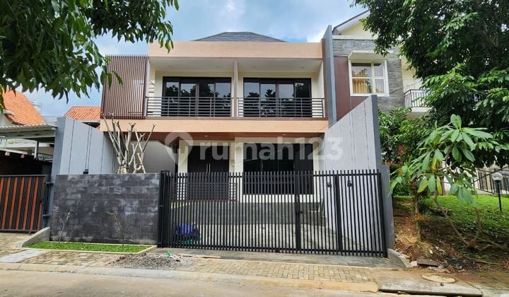 Di jual rumah baru siap huni depan green area view gunung dan sungai Sentul city