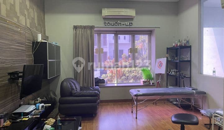 Pik Manyar Permai House Size 8x25, SHM (Certificate of Ownership), Price 6 Billion