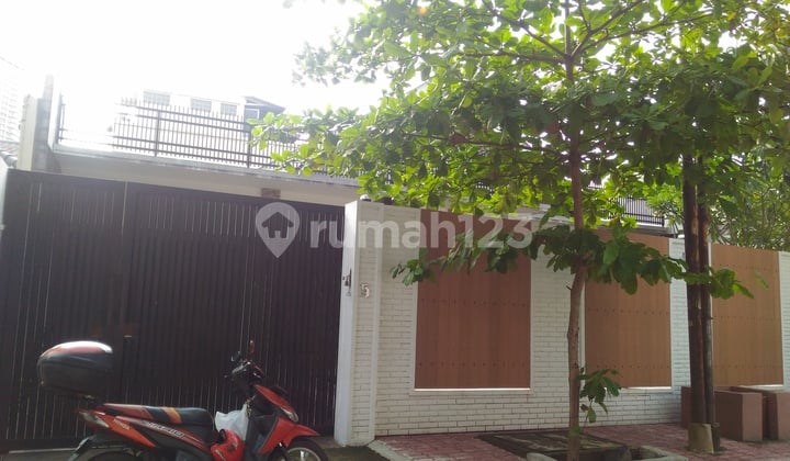 Rumah Mewah Kemang Utara, Lt 340 M2, Shm, Harga 12,5 Milyar