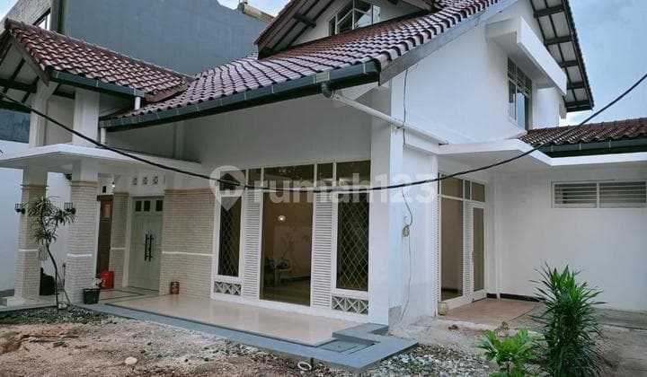 Kebayoran Baru House, South Jakarta, Size 314 sqm, SHM, Price 20 Billion