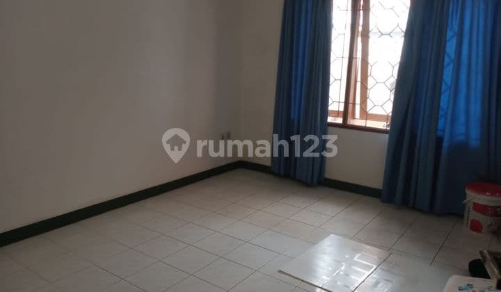 Rumah Siap Huni di Tanjung Duren Jakarta Barat