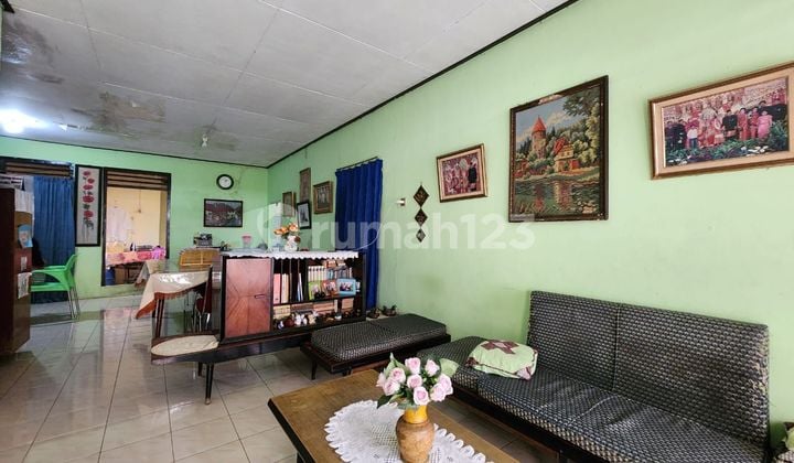 Rumah Bagus 3 Lt Taman Ratu Jakarta Barat