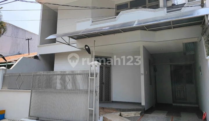 Rumah Sewa Siap Huni 2 Gelong Baru Tomang Barat