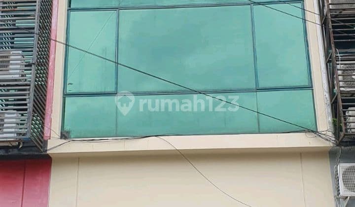 Shop House in Peterongan Plaza, Semarang