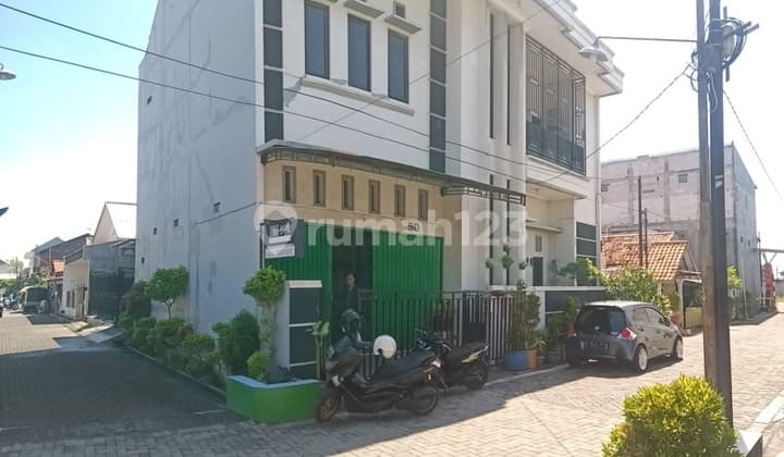 Rumah Siap Pakai Cocok Untuk Rumah Dan Usaha Di Ciliwung , Semarang