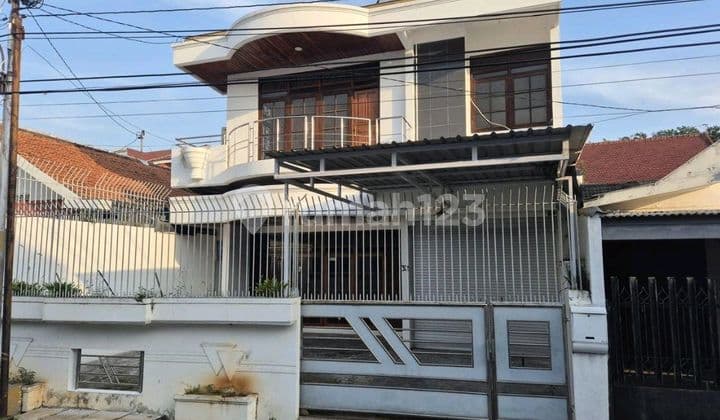 Rumah Di Seteran , Semarang Tengah