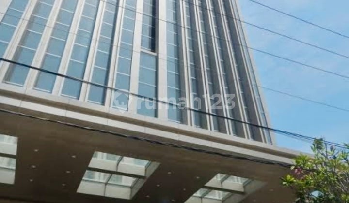 Apartemen Louise Kienne Pinnacle Pandanaran Tengah Kota Lt 15 , Semarang