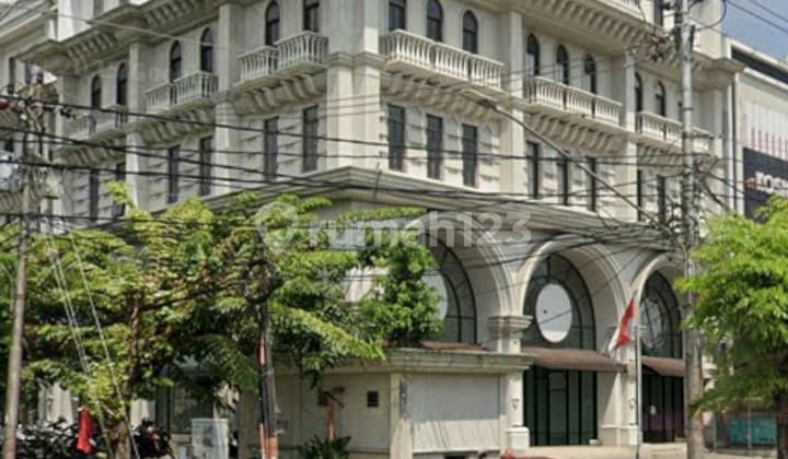 Ruko Elite Mewah Di Gajahmada , Semarang Kota Jalan Utama Strategis.