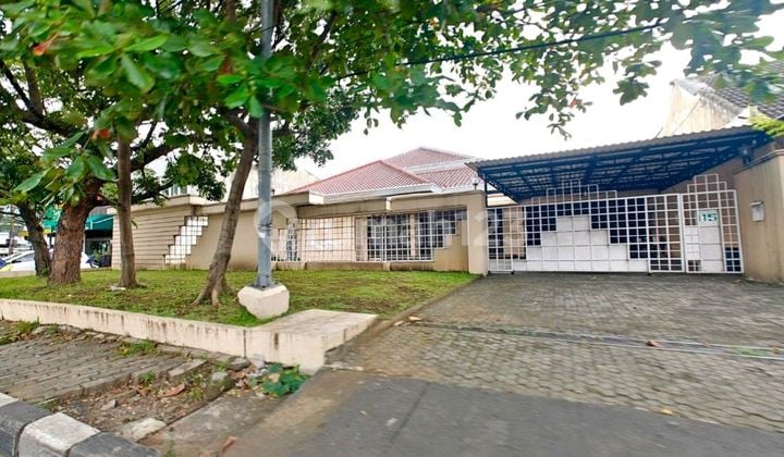 Bangunan Untuk Usaha Di Jl. Setiabudi Raya Tempat Strategis Lebar Sekali Di Semarang Banyumanik