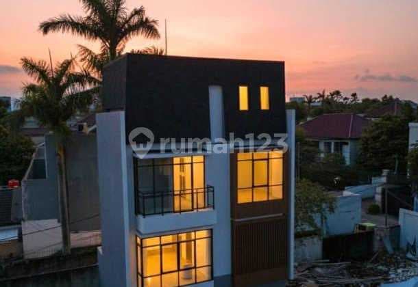Townhouse Rumah Murah, Mewah, Bagus, Strategis di Kemang Bangka Jaksel