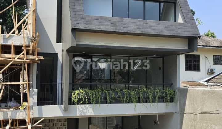 Rumah Baru 4 Lantai Bagus di Kemang Utara, Bangka Jakarta Selatan
