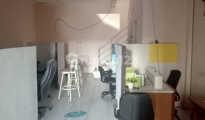 Murah! Ruko 2,5 Lantai, Bisnis Area, Baranangsiang