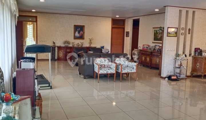 Jual Rumah Siap Huni, Mainroad Ciumbuleuit,