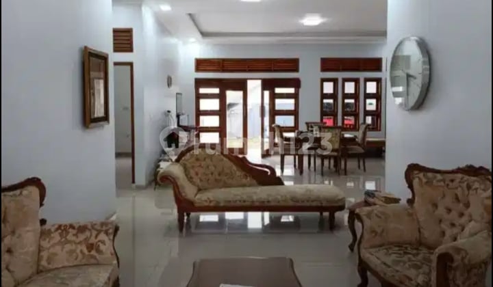 Rumah Siap Huni Dalam Komplek Elit Antapani