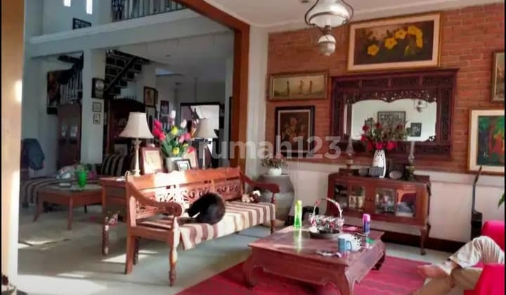 Rumah Hommy Nyaman Halaman Luas Ciwaruga