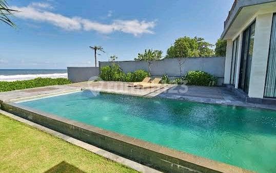 Villa Beach Front For Sale Bali