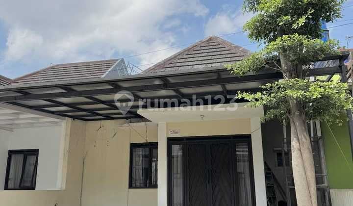 Rumah 2 Lantai Semi Furnished Siap Huni Minimalis Lokasi Strategis di Arcamanik Bandung