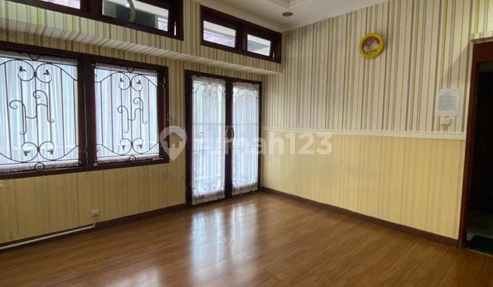 RUMAH HUNIAN MEWAH SIAP HUNI LOKASI DI CISITU INDAH 3 BANDUNG