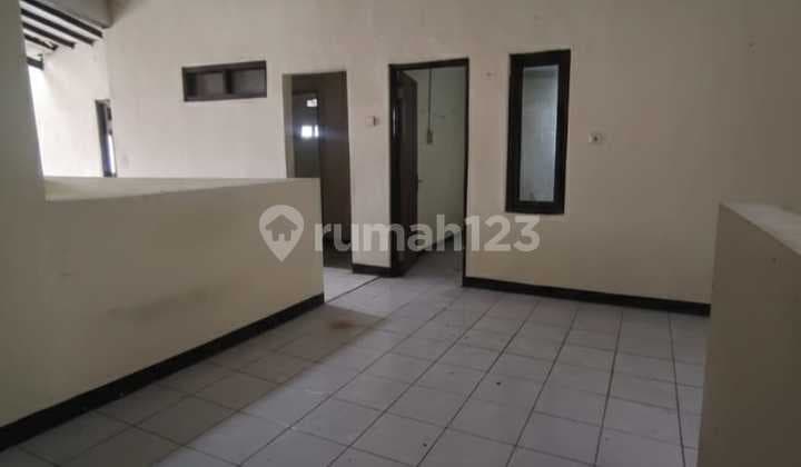 Dijual Rumah 2 Lantai Terawat Nyaman Siap Huni Lokasi Strategis di Sayap Leuwi Panjang Bandung