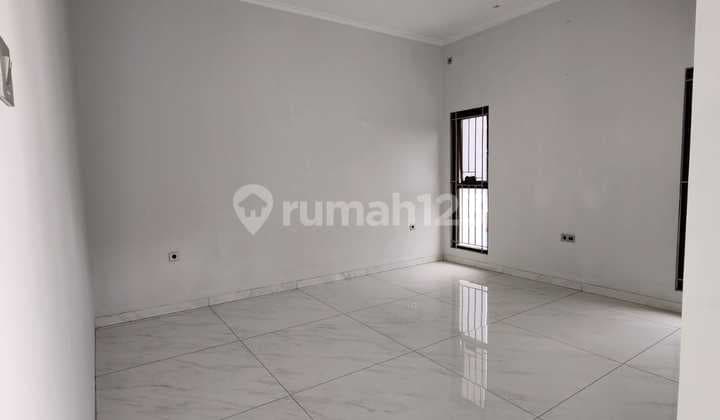 Dijual Rumah Bangunan Modern Minimalis Siap Huni Lokasi Strategis di Sayap Sudirman Bandung