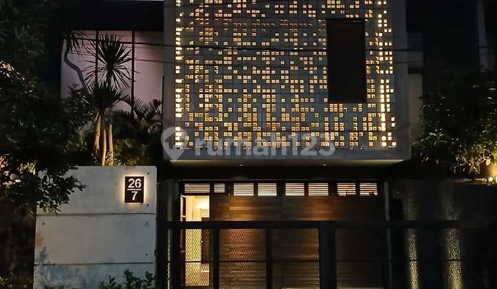 Rumah Mewah Furnished Siap Huni Di Sumber Sari, Bandung Kota