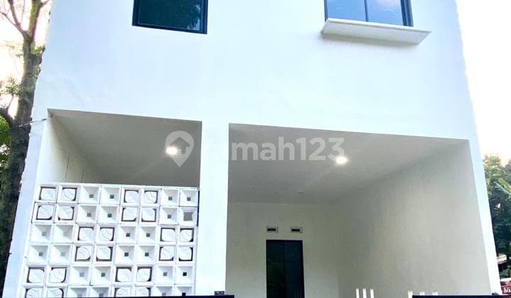 Ready-to-Occupy Modern Minimalist New House in a Strategic Location at Cigadung Wetan, Bandung