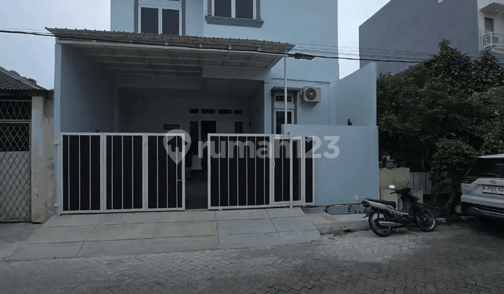Rumah Bangunan Baru di Villa Taman Kartini Bekasi