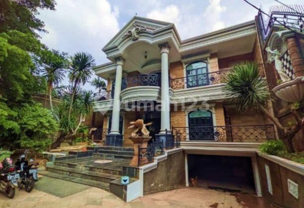 Rumah Hunian Mewah Di Menteng Jakarta Pusat